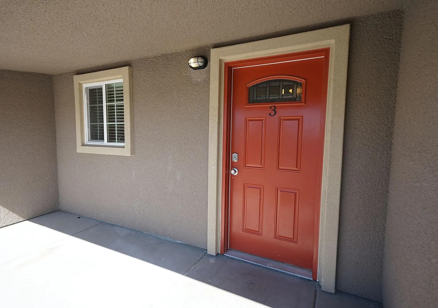 1175 S Mojave Rd — Photo 2