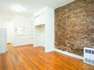 321 E 25th St APT 1C, New York, NY 10010