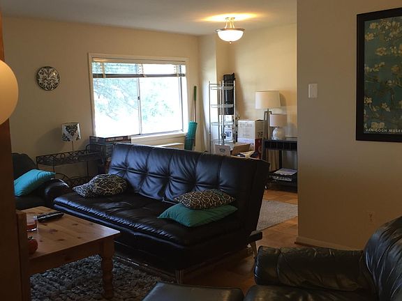 3rd image of 4020 Washington Blvd #5