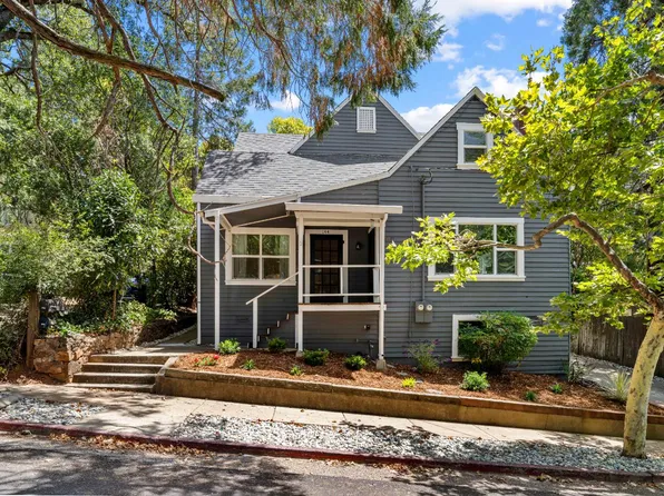 140 Parkside Ter, Auburn, CA 95603