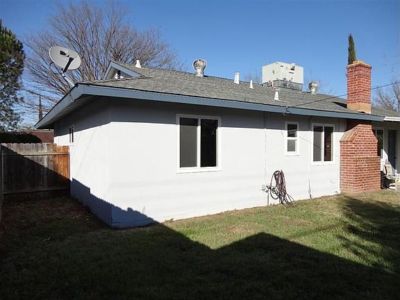 3rd image of 3628 Owens Way