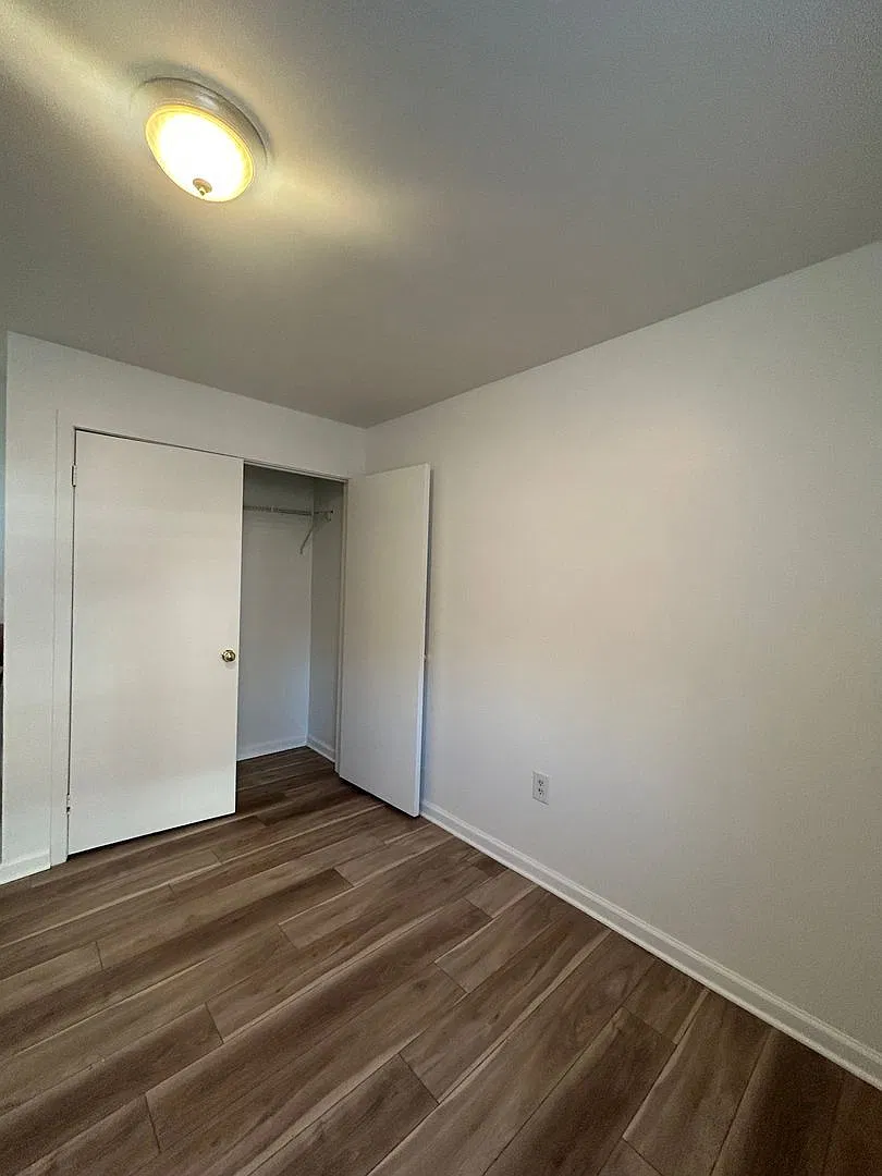 836 N Preston St — Photo 2