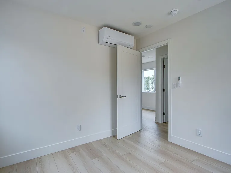 4346 W Country Club Dr #42461 — Photo 19