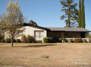 317 Lipscomb St, Marion, SC 29571