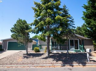761 Skookum Dr, Florence, OR 97439