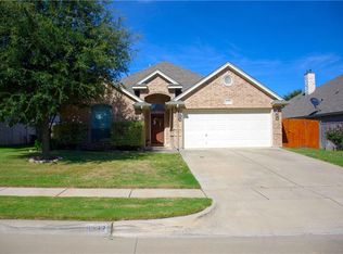 8332 Teja Trl, Benbrook, TX 76126