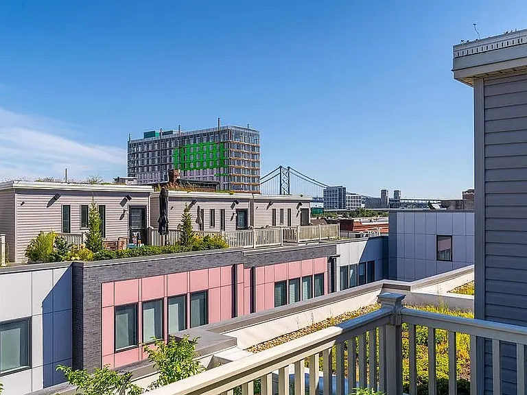 609 N Galloway St — Photo 8