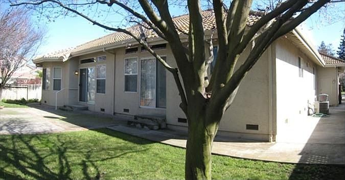 1st image of 485 Calle Caballeria