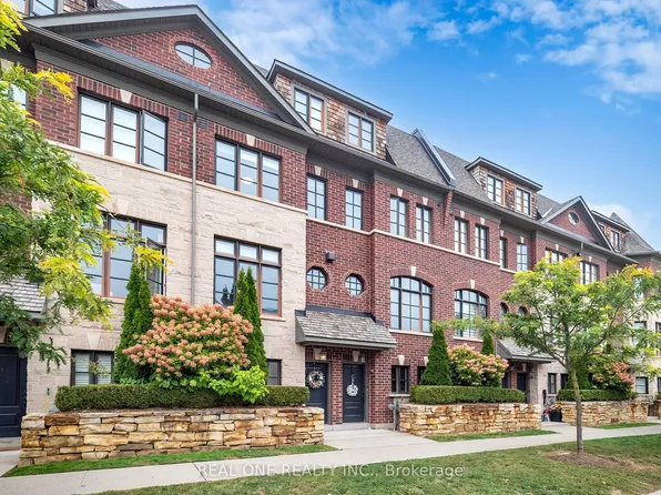 2161 Lillykin St, Oakville, ON L6H 0N2