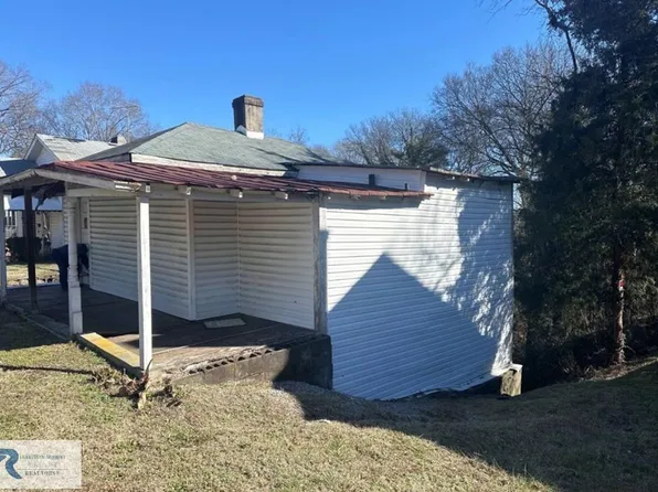 900 Wyllie Ave, Danville, VA 24540