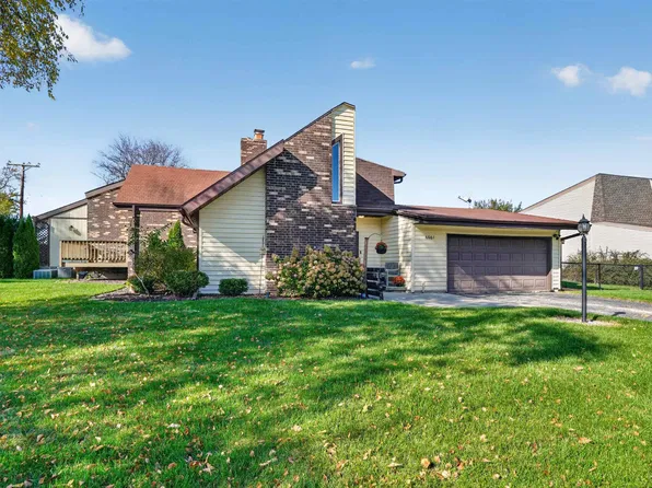 6661 Charlie Grimm Rd, Windsor, WI 53598