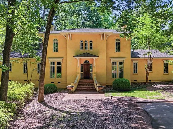 2403 Pendleton St, Albany, GA 31721
