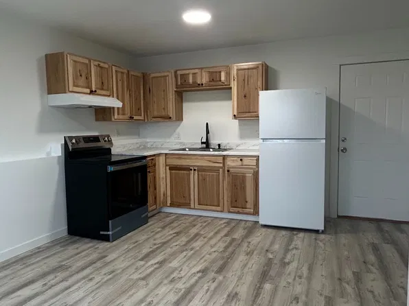 1710 Muldoon