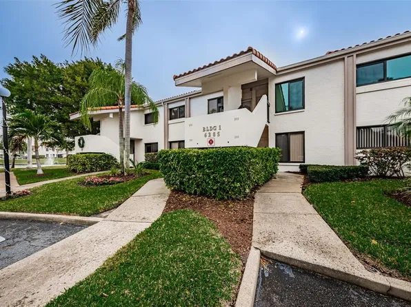 6285 Bahia Del Mar Blvd APT 103, Saint Petersburg, FL 33715