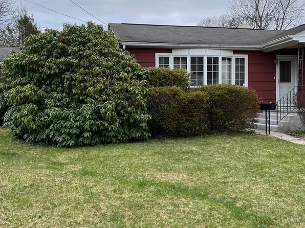 904 Avenue P, Matamoras, PA 18336