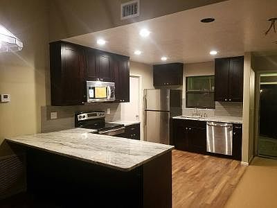 2nd image of 1544 Oak Park Ave