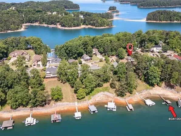 6381 Lakeview Dr, Buford, GA 30518