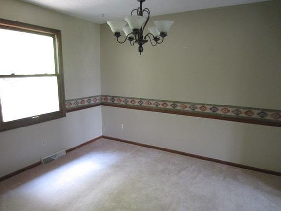 4th image of 11599 Windridge Dr