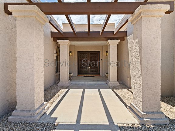 3rd image of 6211 E Saguaro Vista Ct