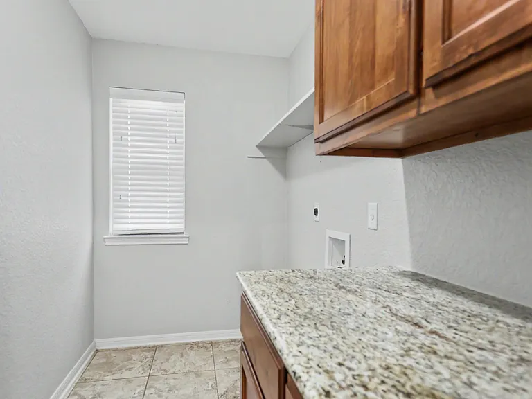 2515 Alpine Fir Dr — Photo 23