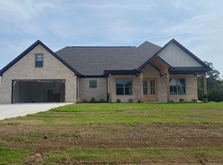 3024 Vincintage Cv, Alexander, AR 72002