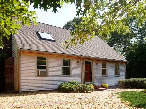 64 Cranes Lane, Brewster, MA 02631