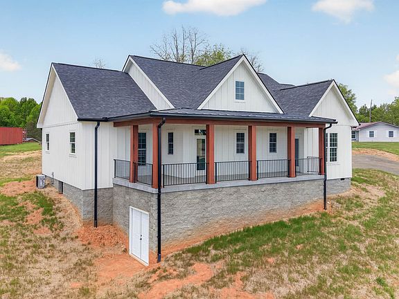 2nd image of 99 Moore Ln