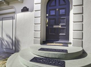 1254 Holman Rd, Oakland, CA 94610