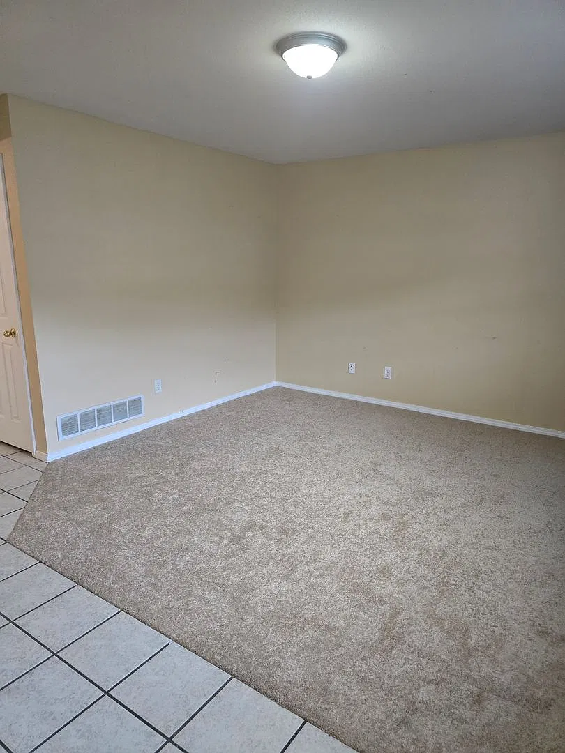 24401 Sounder Drive — Photo 3