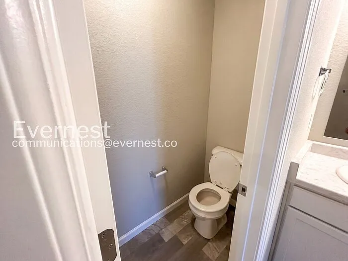 6361 Old Glory Dr — Photo 8