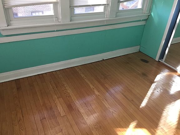 5th image of 8232 S Michigan Ave APT 3S