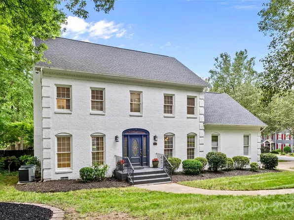 5535 Kincross Ln, Charlotte, NC 28277
