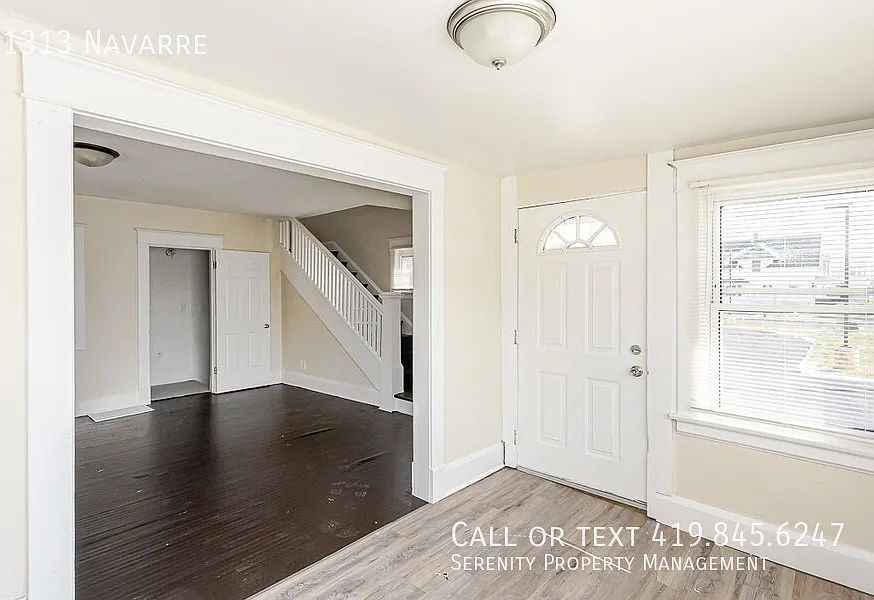 Room to Gather, Relax & Get Cozy! — Photo 4