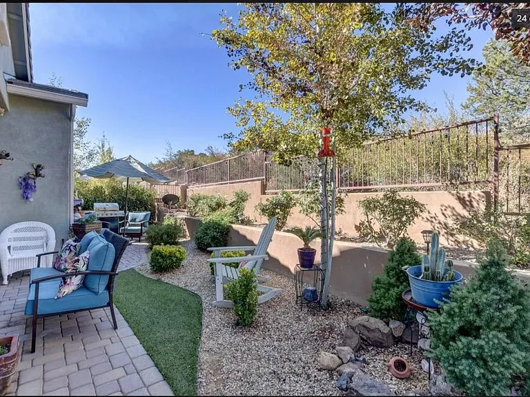 2418 Alberta Way — Photo 21