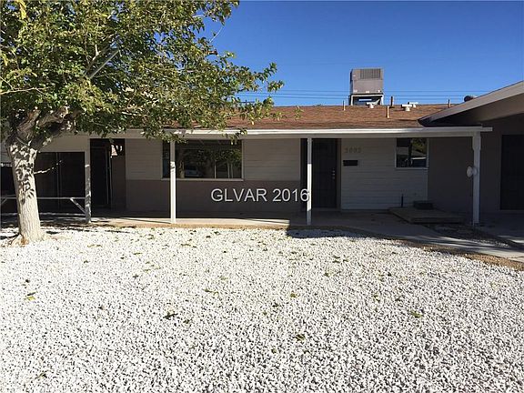 2nd image of 3092 Oxford Ln