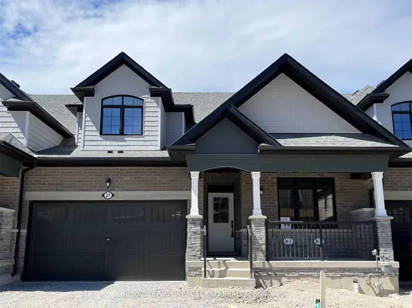 27 Ballinger Way, Uxbridge, ON L9P 0R6