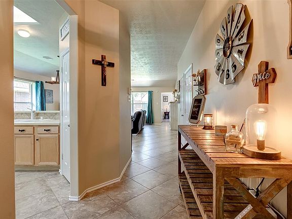 4th image of 12243 Lavon Dr