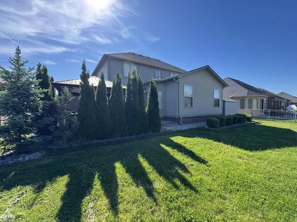 51735 Battanwood Dr, Macomb, MI 48042