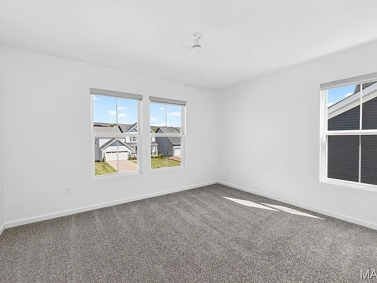 207 Kerry Downs Dr — Photo 25