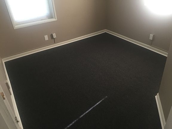 3rd image of 1808 La Salle Pl