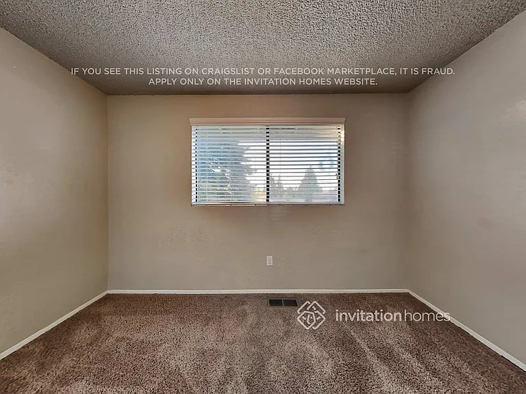 5121 S 302nd Pl — Photo 8