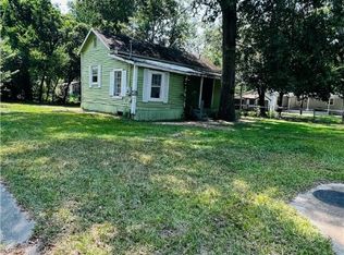 1015 Thomas St, Waycross, GA 31501