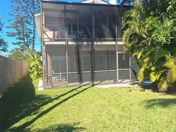 5th image of 413 161st Ave