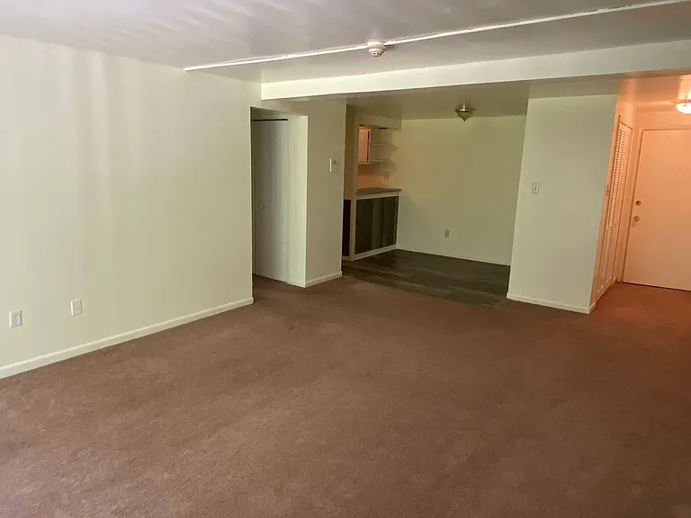 The North Main Apartments — Photo 38