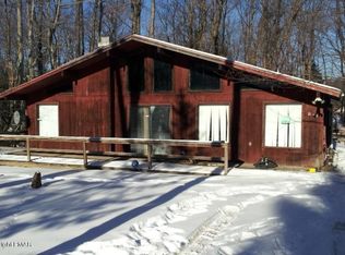 5433 Ridgefield Dr, Tobyhanna, PA 18466