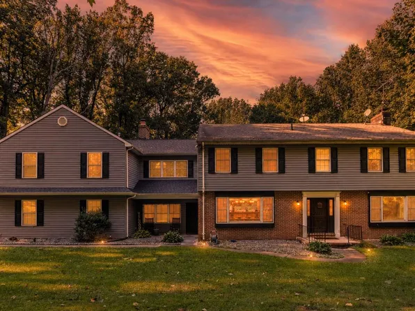 34 Glen Alpine Rd, Phoenix, MD 21131
