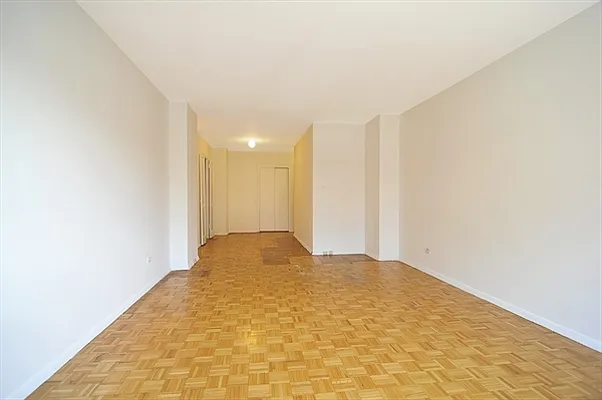 Sold by Citi Habitats | media 10