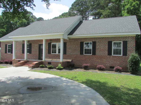 1429 Isaac Weeks Road, Clinton, NC 28328