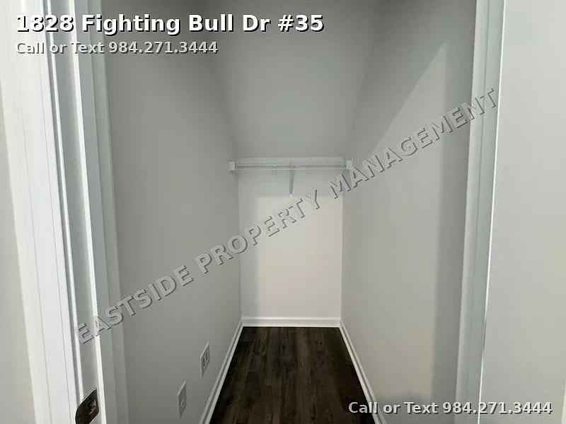 5 bed, 2804 sqft, $2,845 — Photo 2