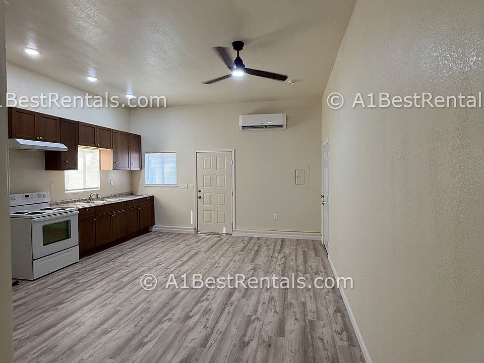 2nd image of 3832 Sierra St #B